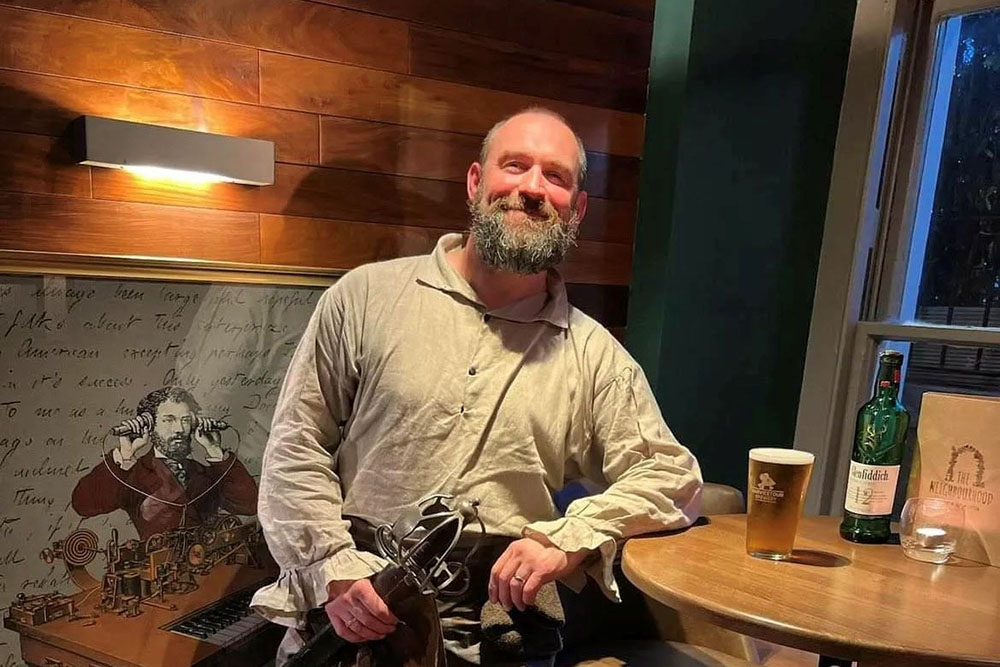 Kilts and Drinks with Andy the Highlander The Bruntsfield Edinburgh