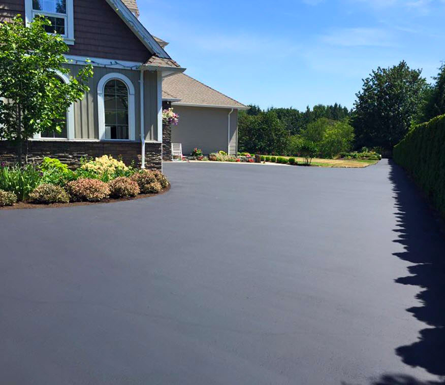 A seal coating on a driveway in Golden Horseshoe, ON.
