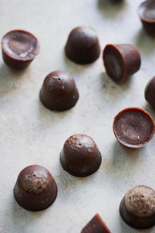 Chocolate almond butter