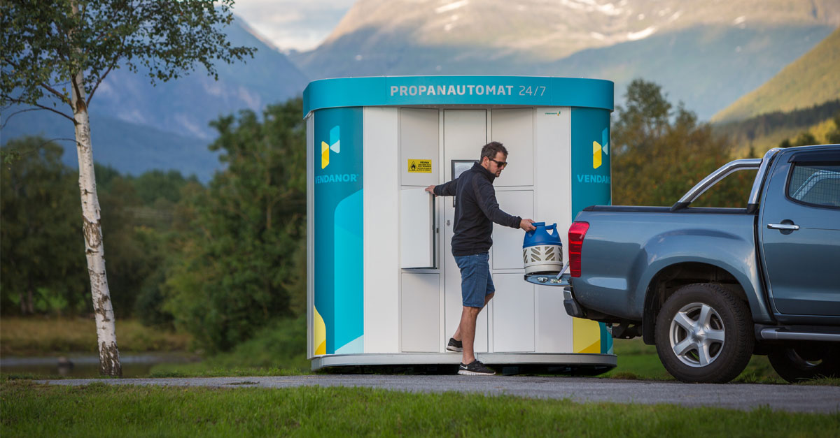 Propane vending machine