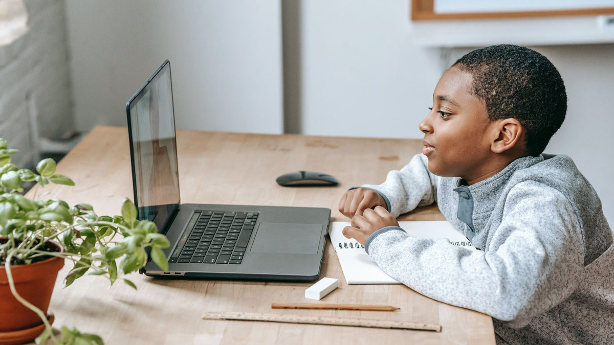 Photo of advantages of online learning after school