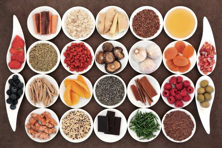 The-Super-Update-10-New-Super-Foods-to-Eat-Right-Now-MainPhoto