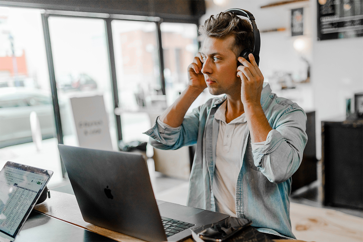 Mindfulness Podcasts|mindfulness-podcasts|mindfulness-podcast