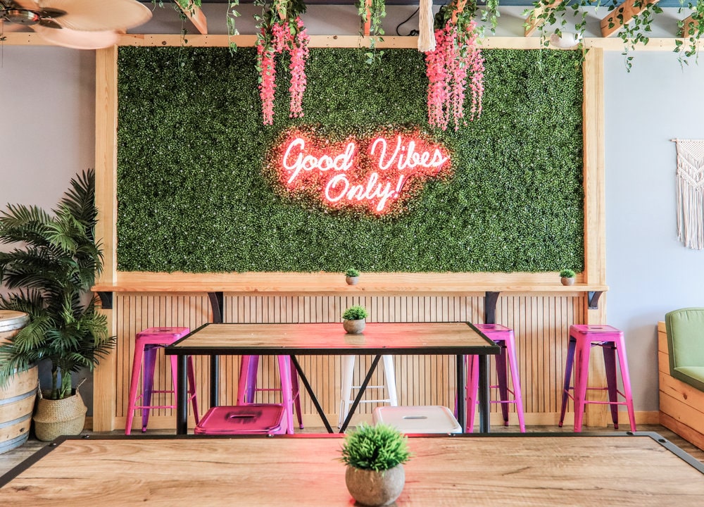 good vibes neon sign