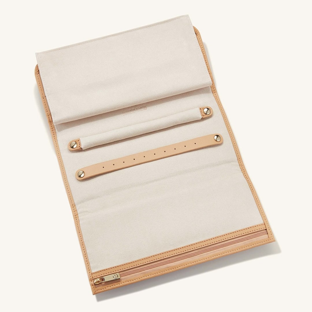 Mejuri Small Leather Goods