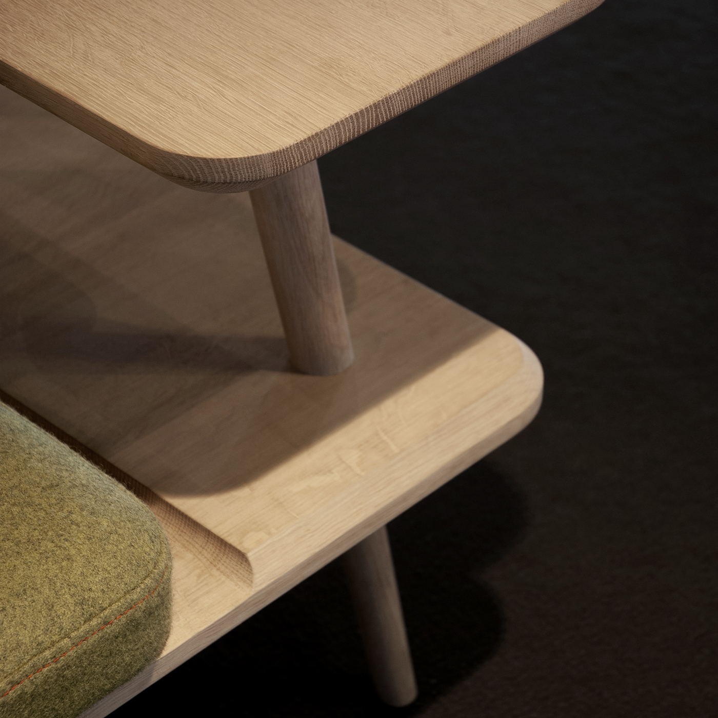 Laptop - Chair