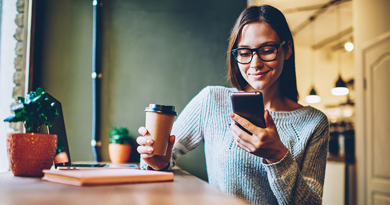 Using SMS Features to Engage Customers with Messages of Thankfulness
