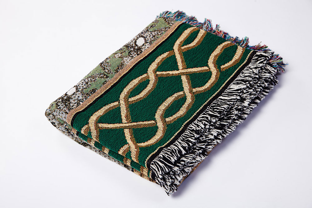 Lammie Crest Premium Blanket - Black Celtic Cross Style main image 1