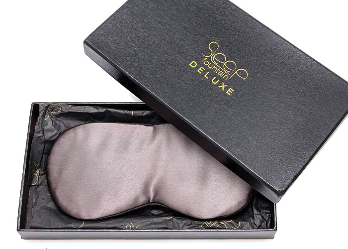Anti ageing eye mask for sleeping