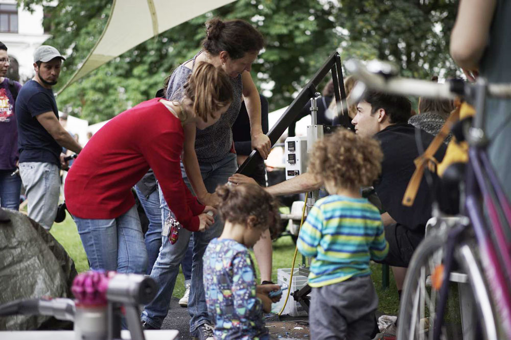 Precious Plastic workshop with kids