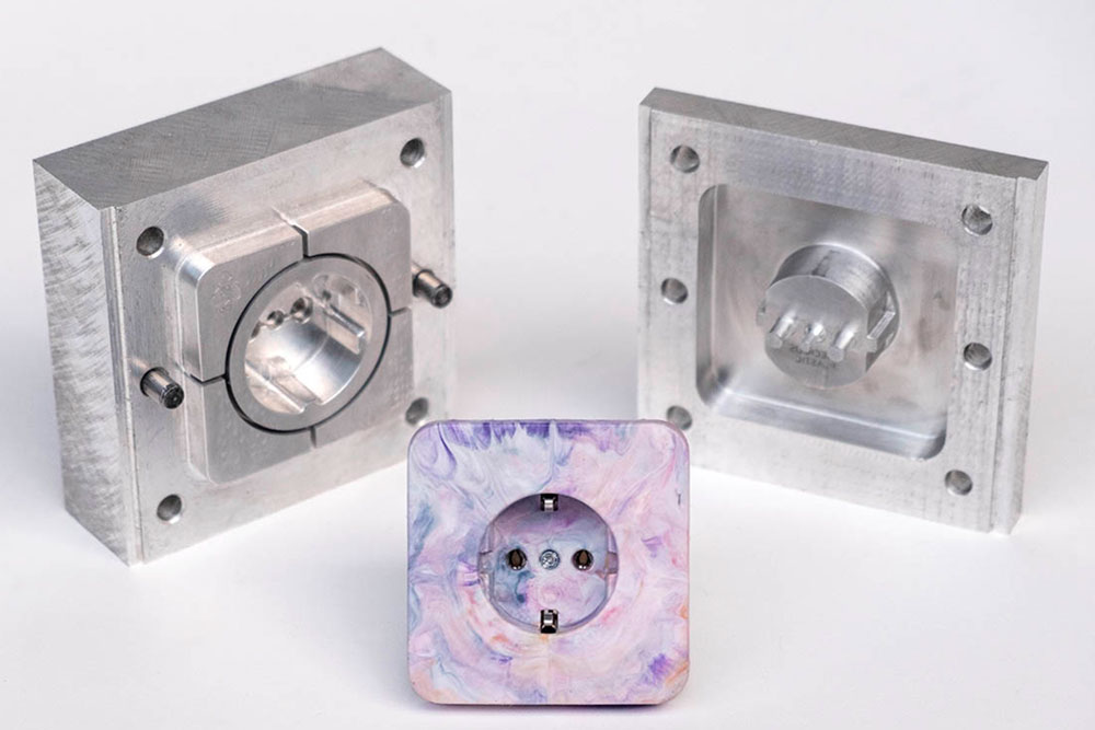 plastic recycling mould