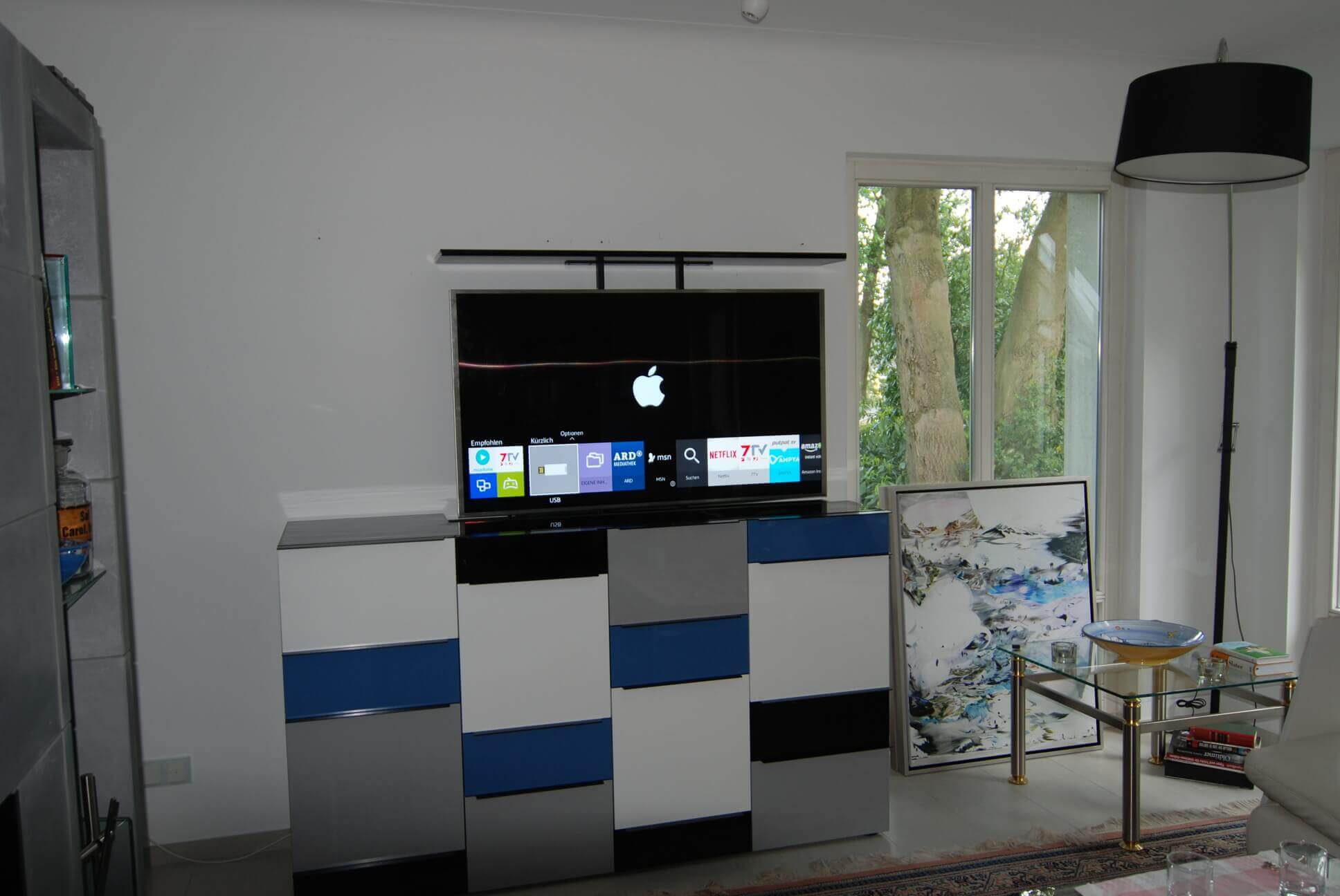 Umarbeitung eines vorhandenen Möbelstücks in eine TV-Kommode