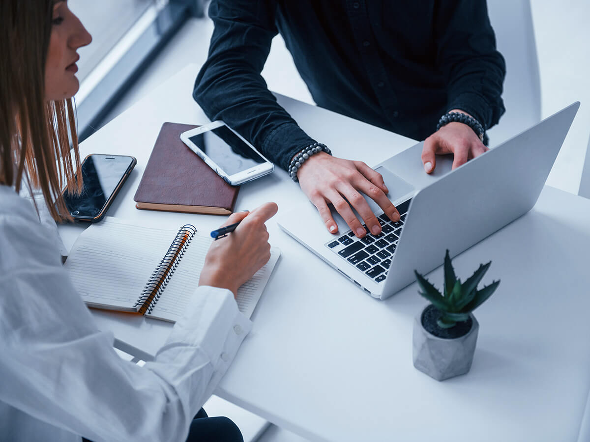 Notebook on table for using SharePoint
