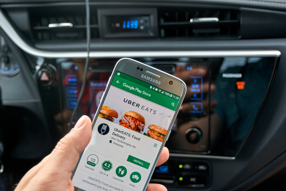 5 Reasons to Drive for Uber Eats