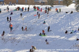 Lots of people in Castle Rock Park - Photo by: Bob Zellar - Billing Gazette