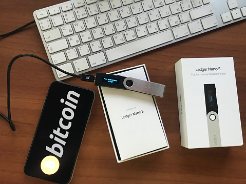 Hardware wallet unboxing