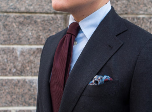 how to wear a tie and pocket square