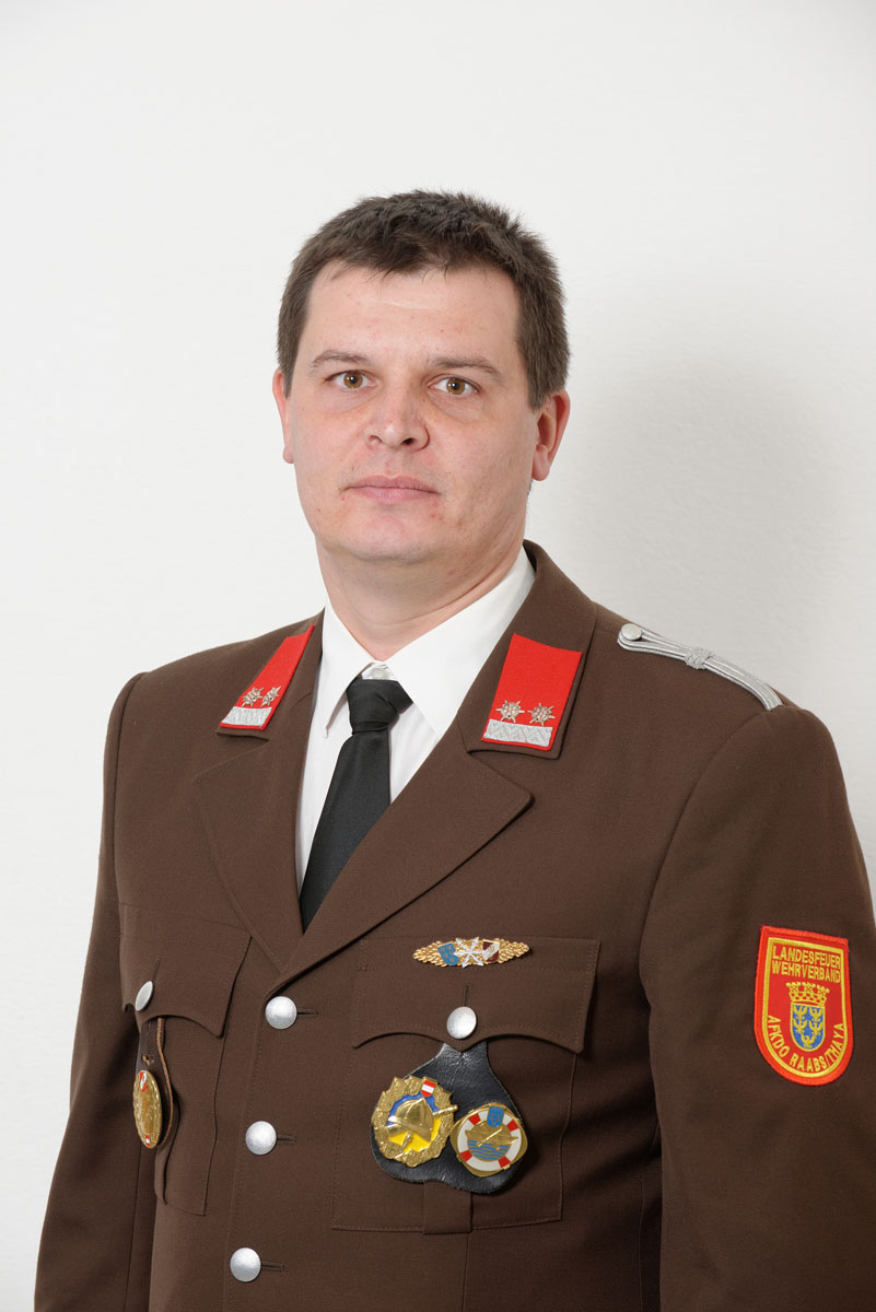 Peter Dietrich