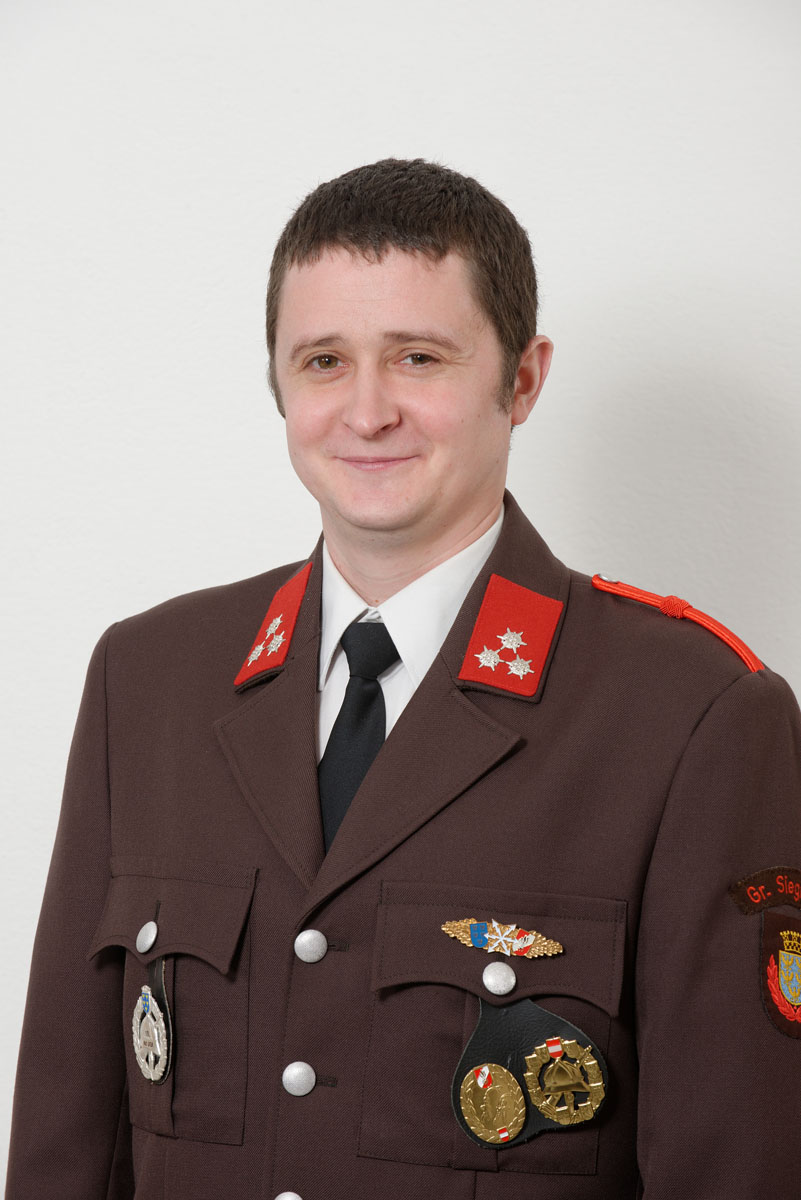 Mayer Manuel