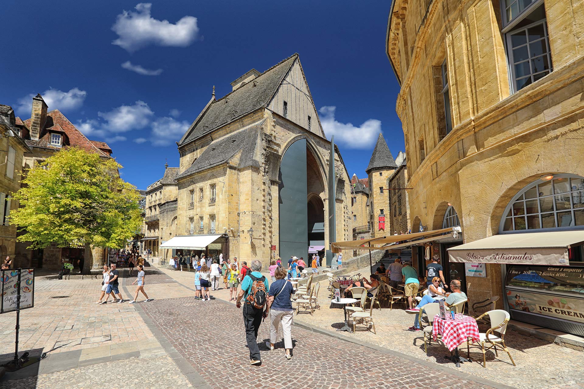 Marché couvert Sarlat