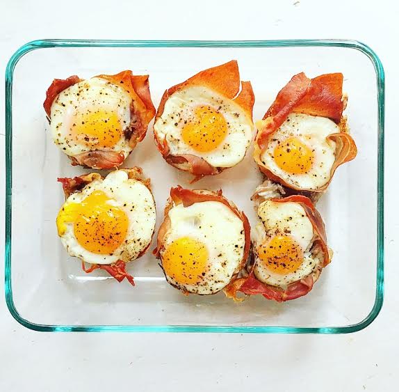 CrossFit Soda City Macro Monday Recipe: Prosciutto Egg Cups - IIFYM