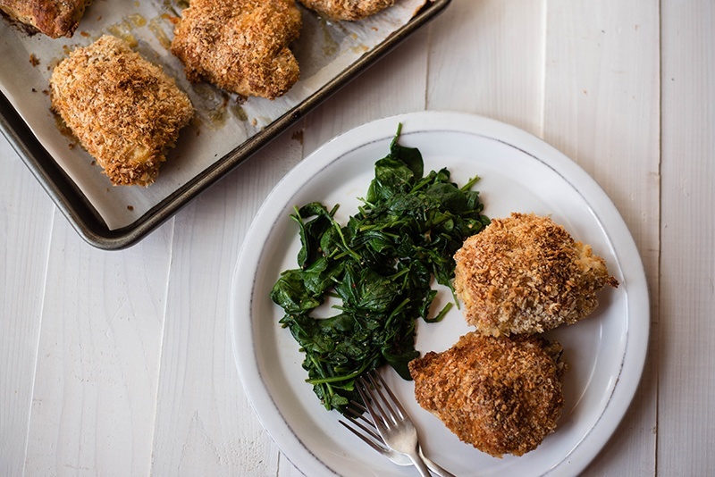 CrossFit Soda City Macro Monday Recipe - Crispy Baked Chicken Thighs