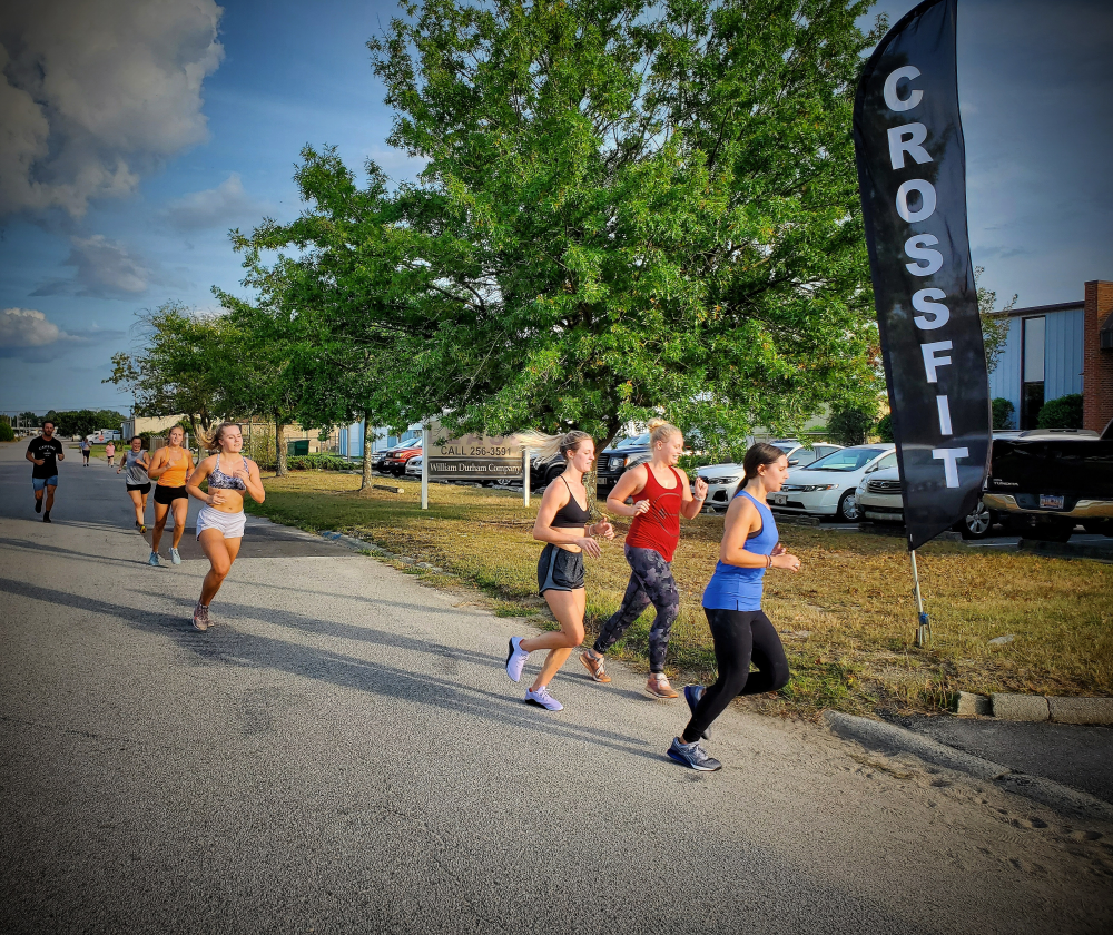 CrossFit Soda City ladies doing work
