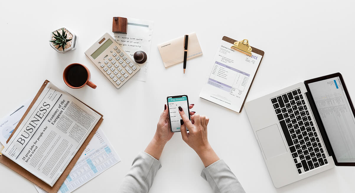 Empreendedor tentando lidar com a administração de uma empresa