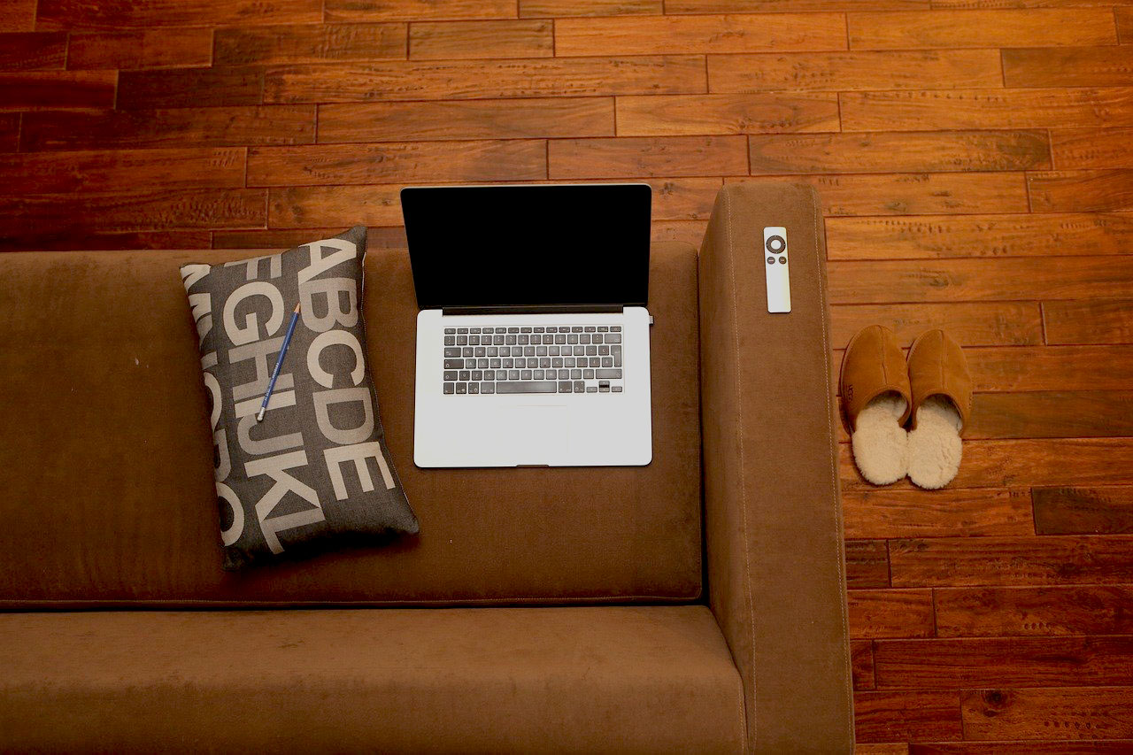 Ilustração do modelo home office de trabalho