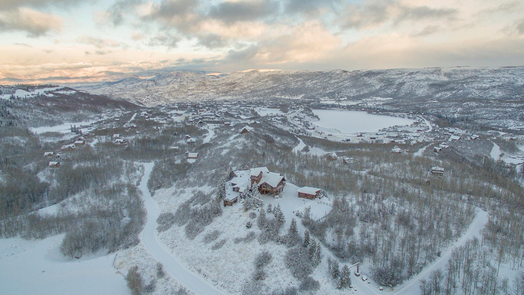 Timber Moose Exterior Photos | Timber Moose Lodge