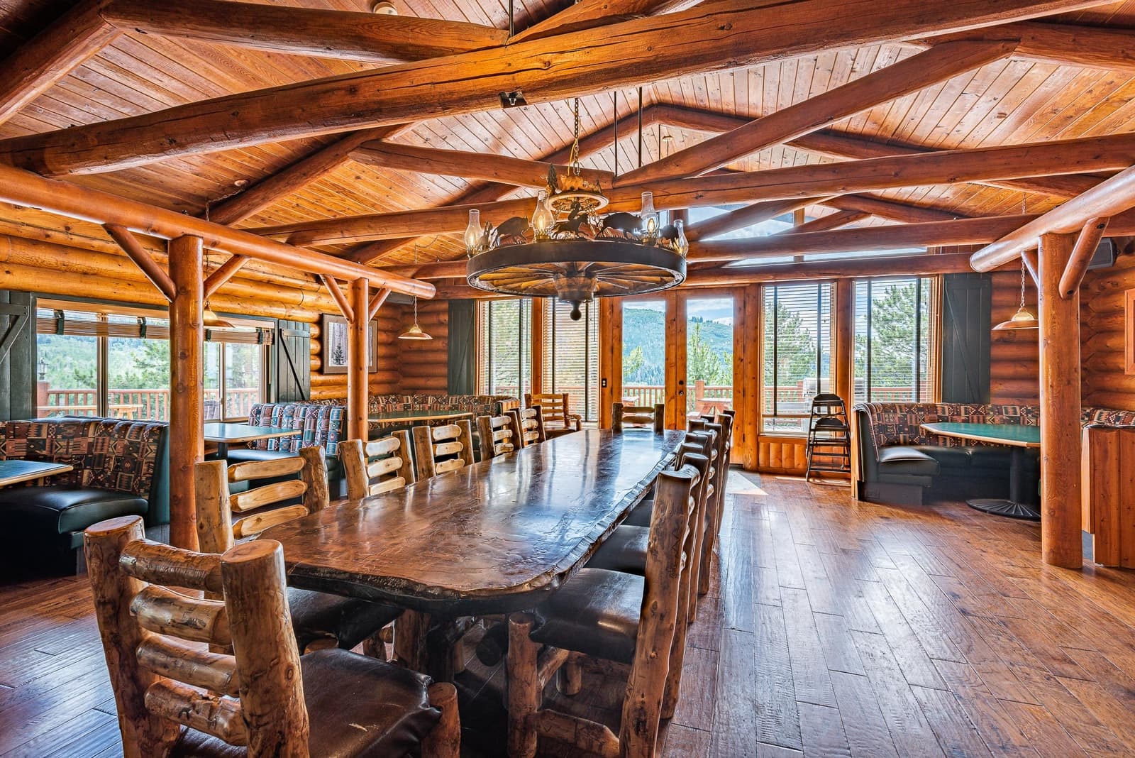 Timber Moose Interior Gallery | Timber Moose Lodge