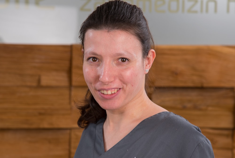 Z-MVZ dental suite - Valerie Löhe - Assistenz