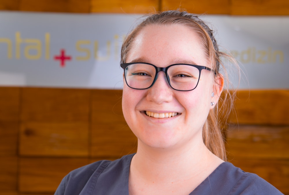 Z-MVZ dental suite - Annalena Kroef - Assistenz