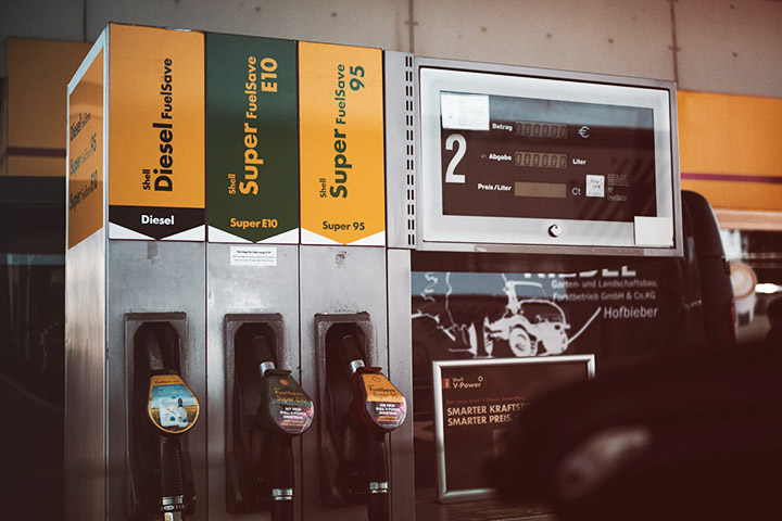 Bomba de gasolina em posto de combustível nos Estados Unidos