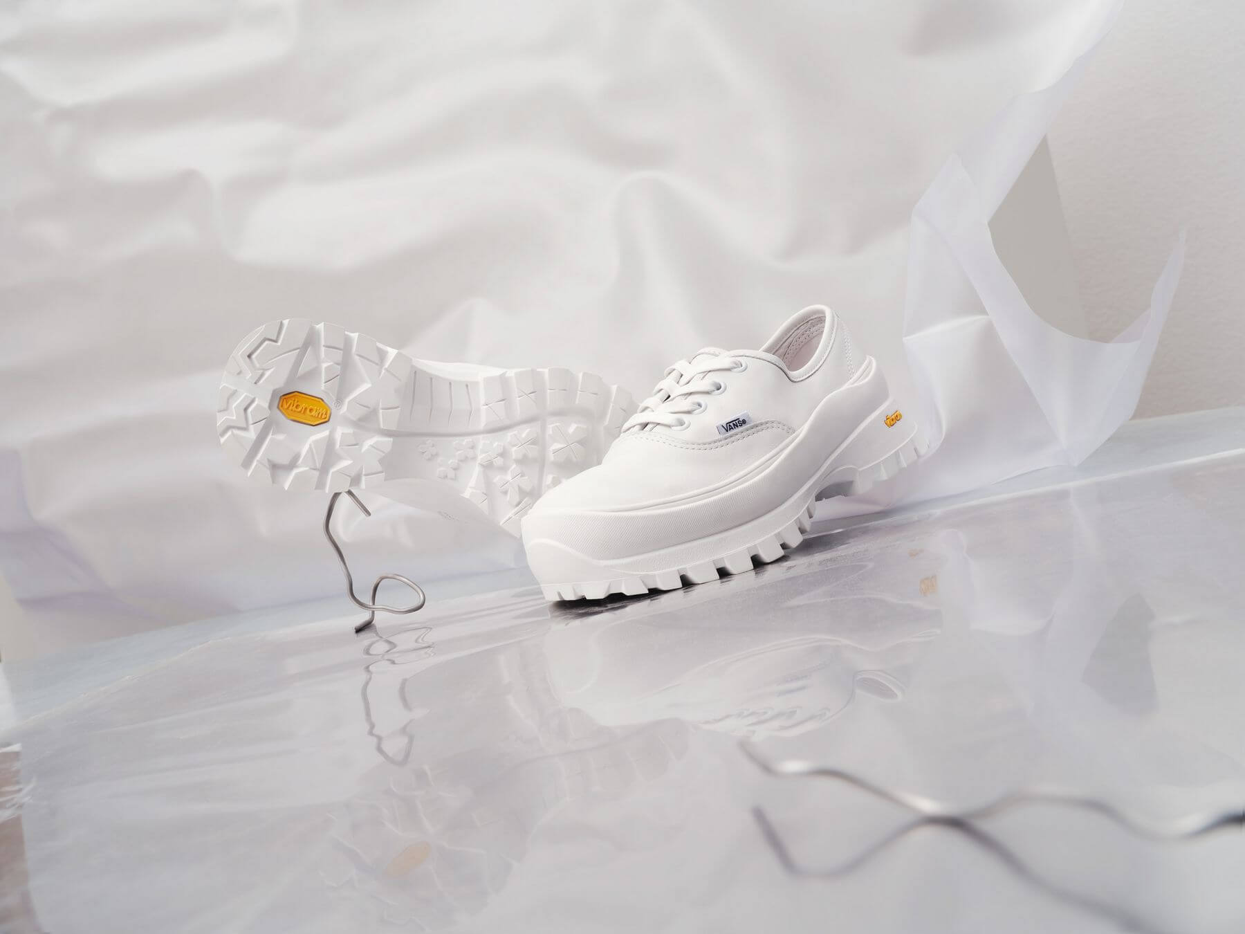 Vault by Vans x Vibram - UA Authentic - white