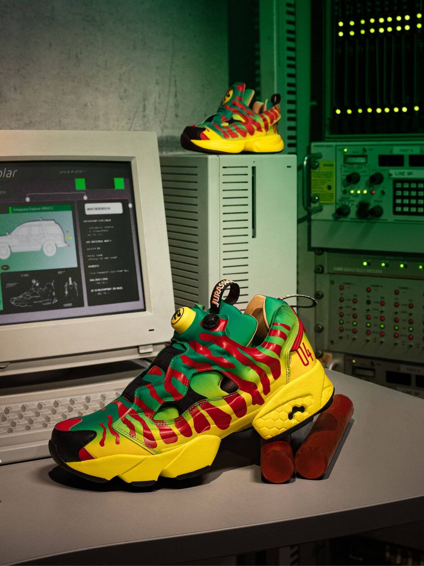 Reebok x Jurassic Park - Instapump Fury - green/yellow/red-black - GW0212