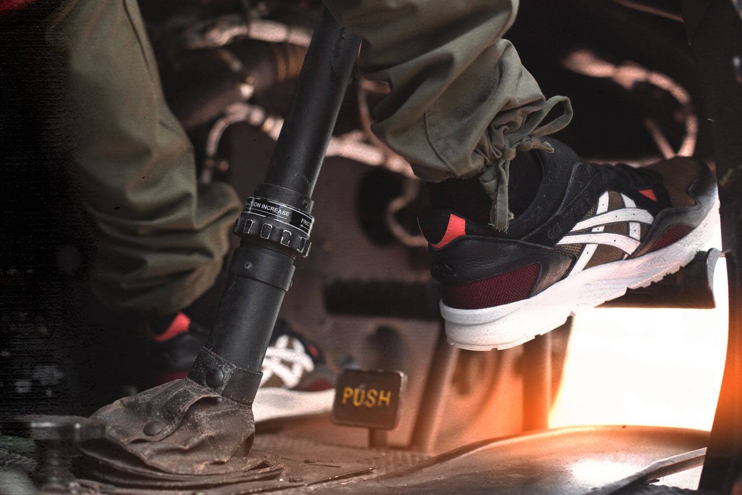 ASICS x Highs &Â Lows - Gel-Lyte V - "Medic" - black/olive/red/white - H50NK-8101