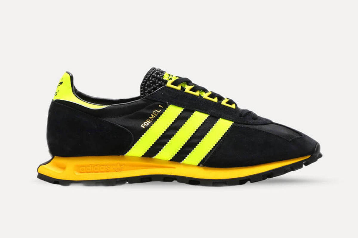 adidas - Formel 1 OG - black/solar yellow - S79137