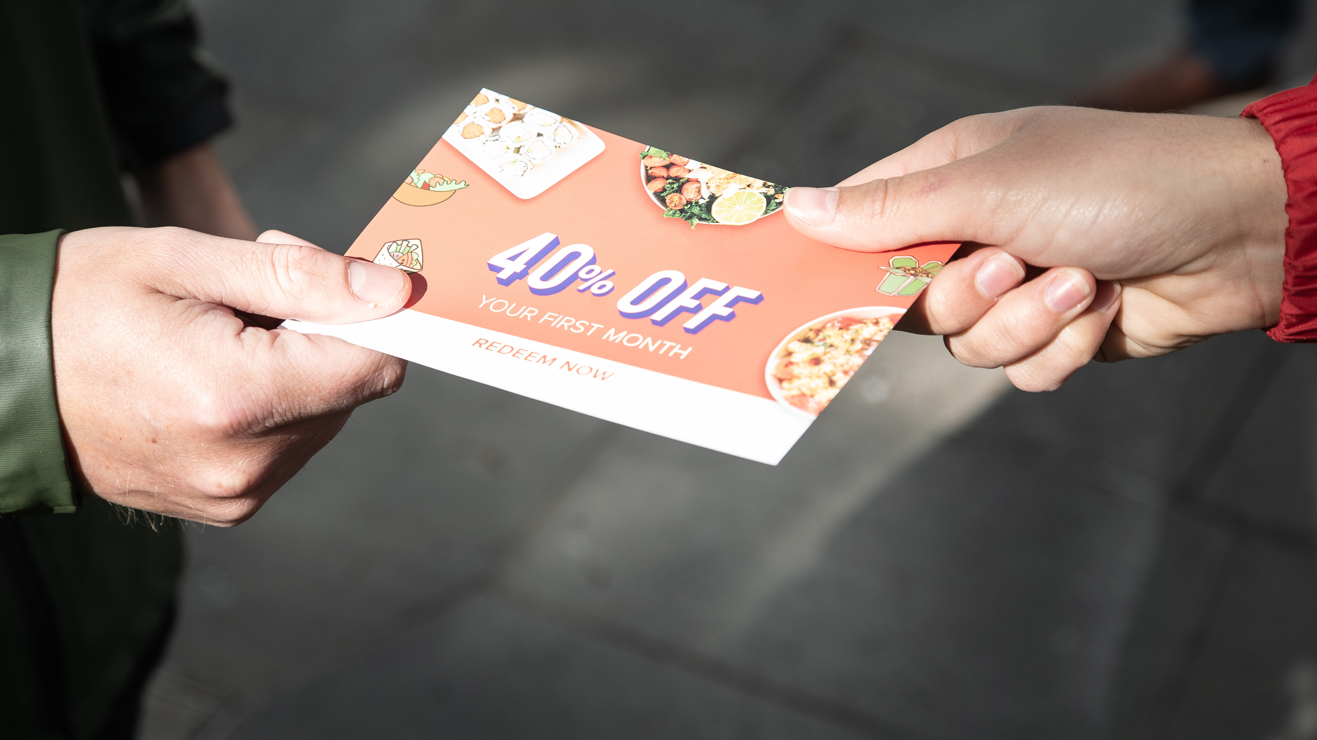 4 Ways Flyer Marketing Can Actually Compete With Online Marketing