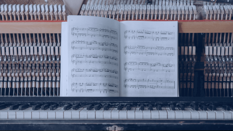 Apprendre à lire la clé de fa au piano