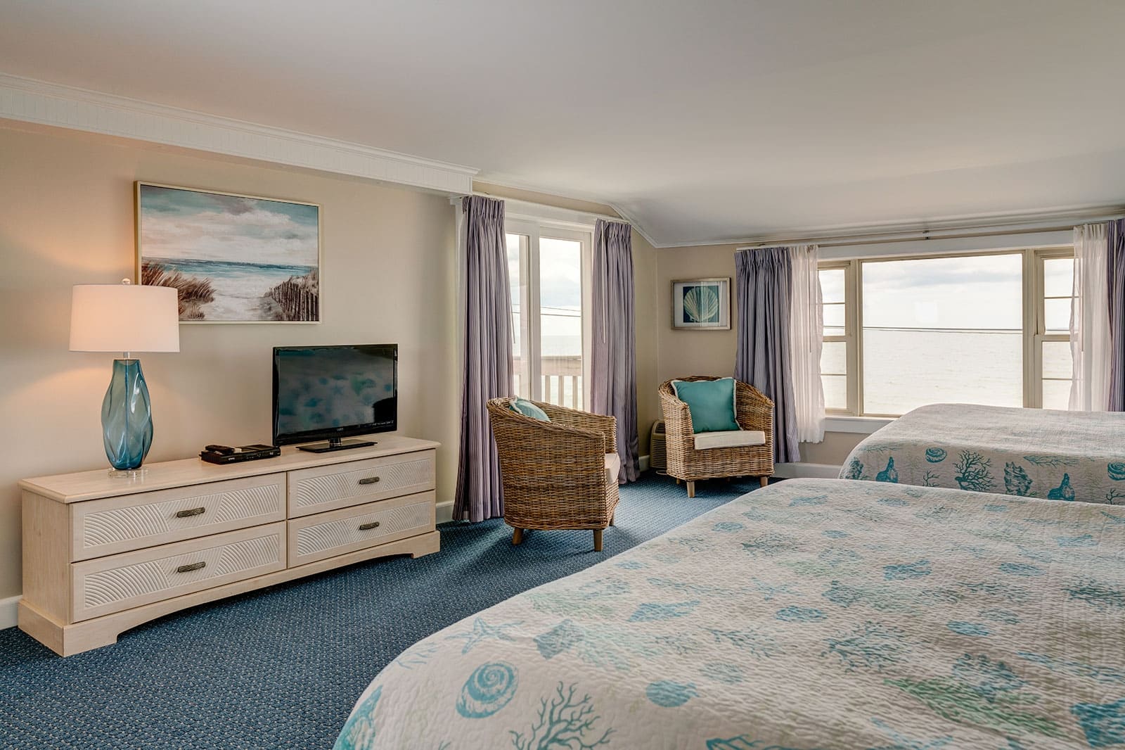 The Heights Hotel Oceanview lodging in Falmouth, Massachusetts