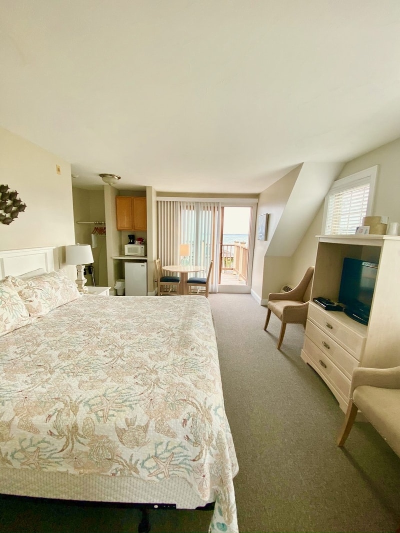 The Heights Hotel in Falmouth, Ma Suites