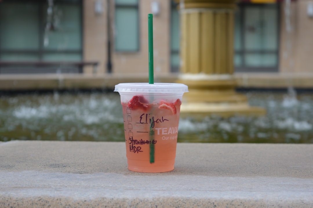Starbucks staff spell your name wrong so you'll post about it on Instagram