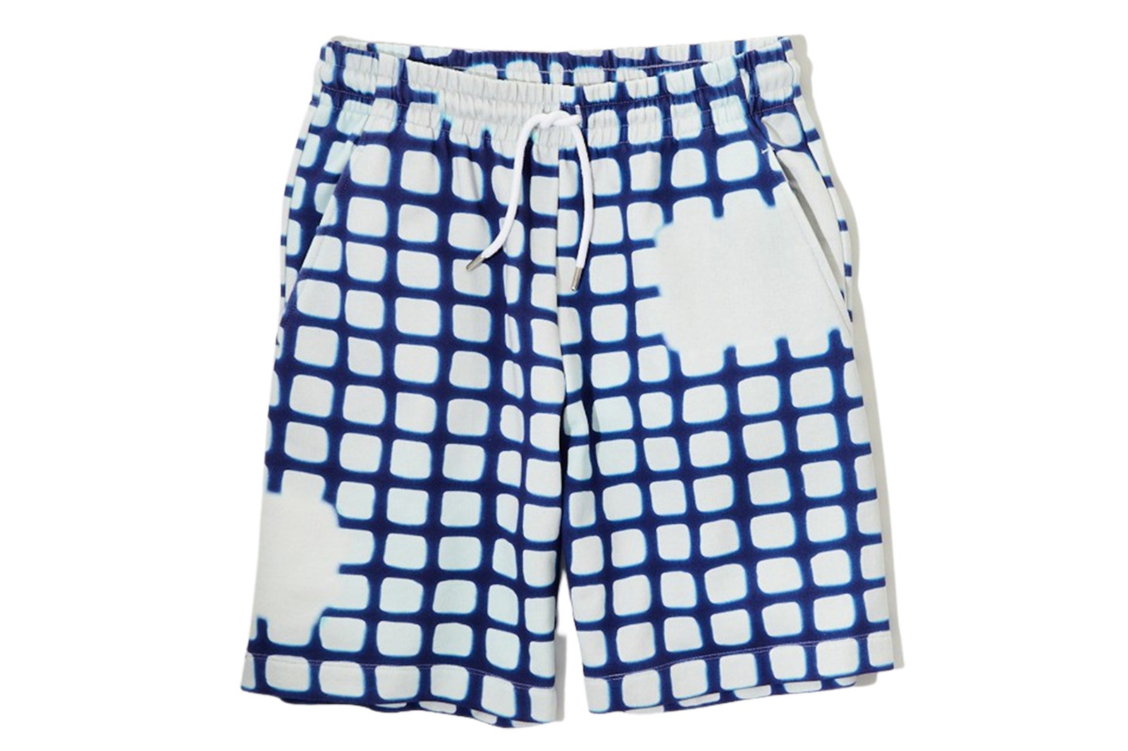 19 Ways to Wear the Wildest Patterns and Biggest Prints of the Summer