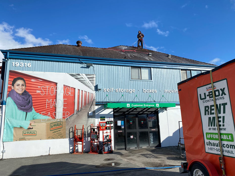 Roof Washing Hero Picture On Big Shot Pressure Washing Roof Washing Page