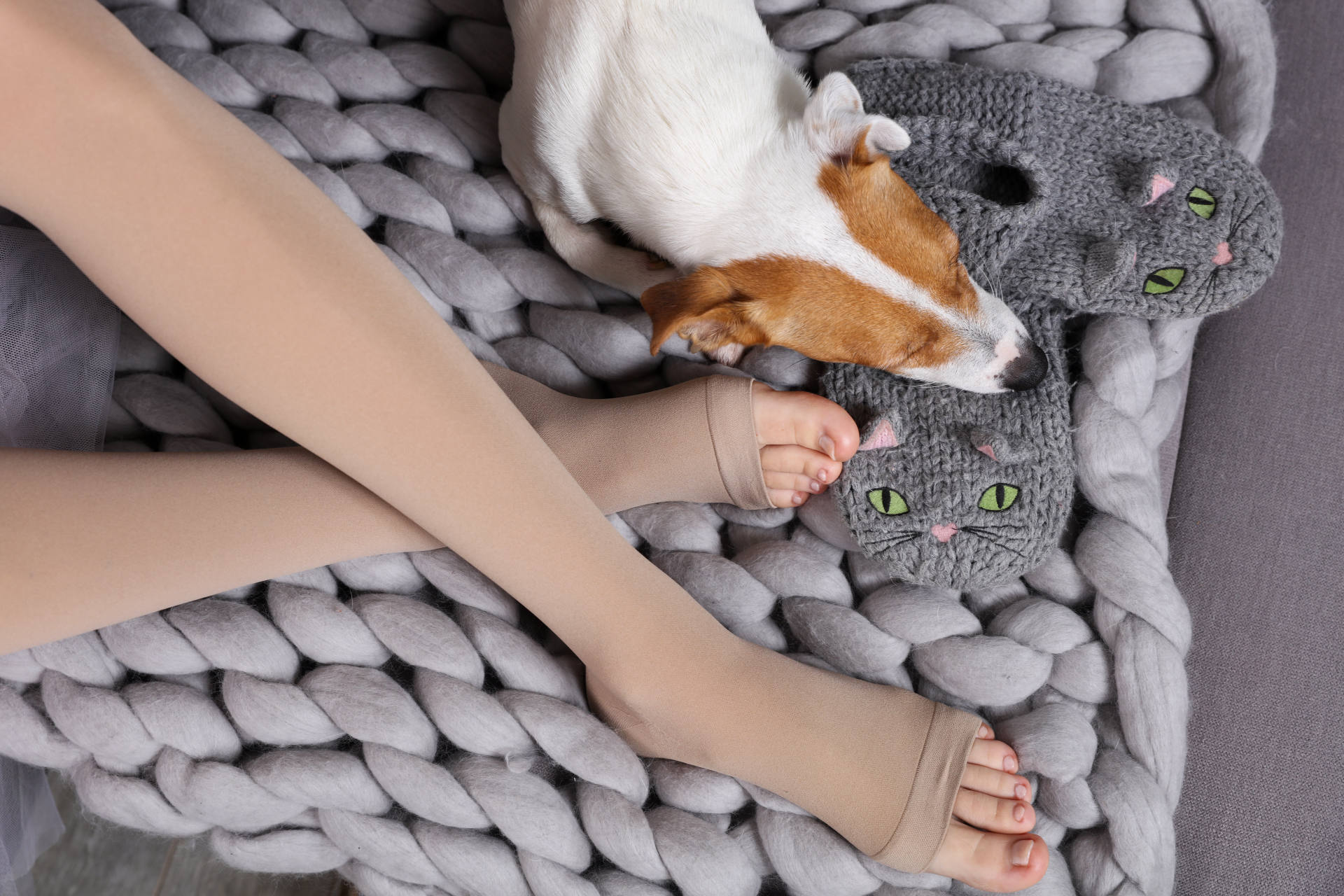 Do I Need To Wear Compression Hose?