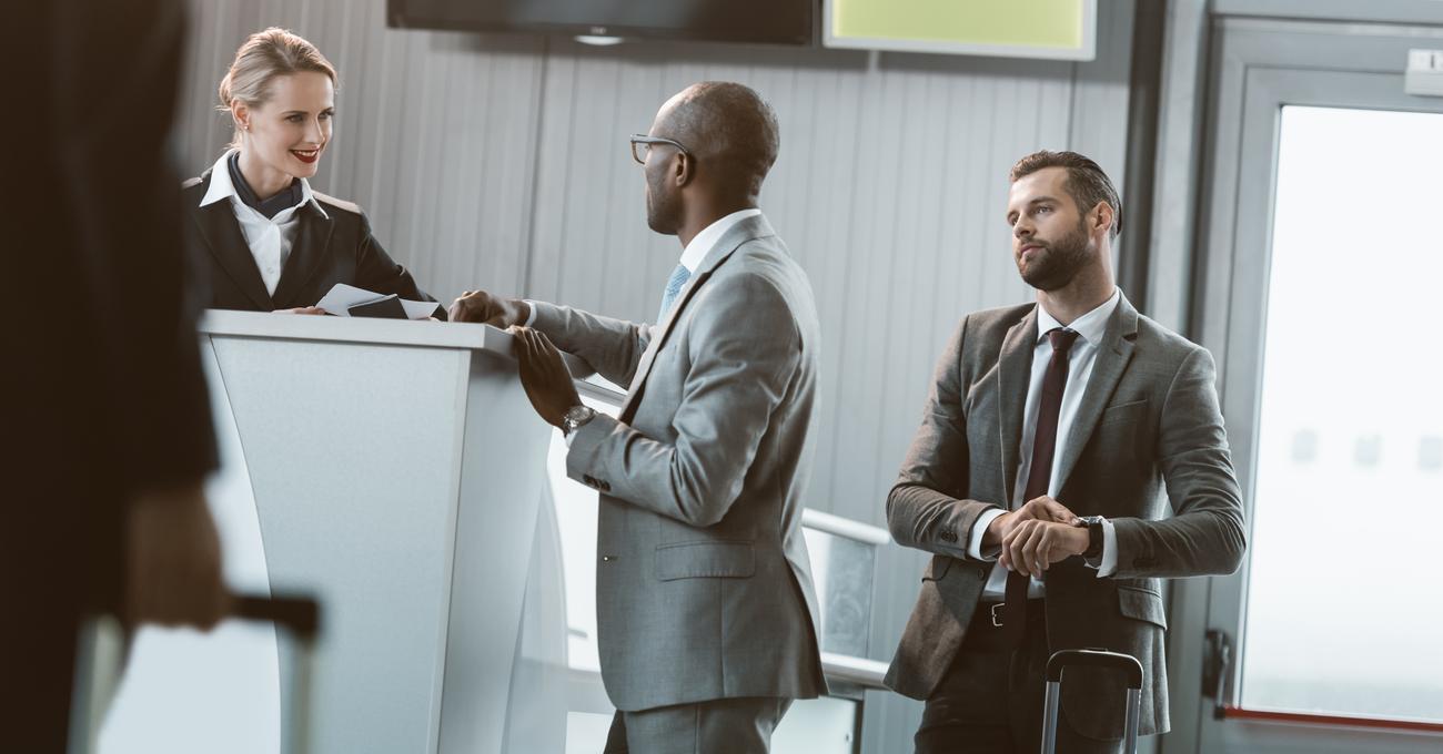 How To Buy LastMinute Tickets At The Airport (Tips For Cheaper Fare