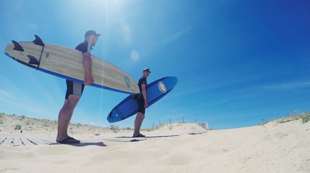 Stephan and Simon surfing