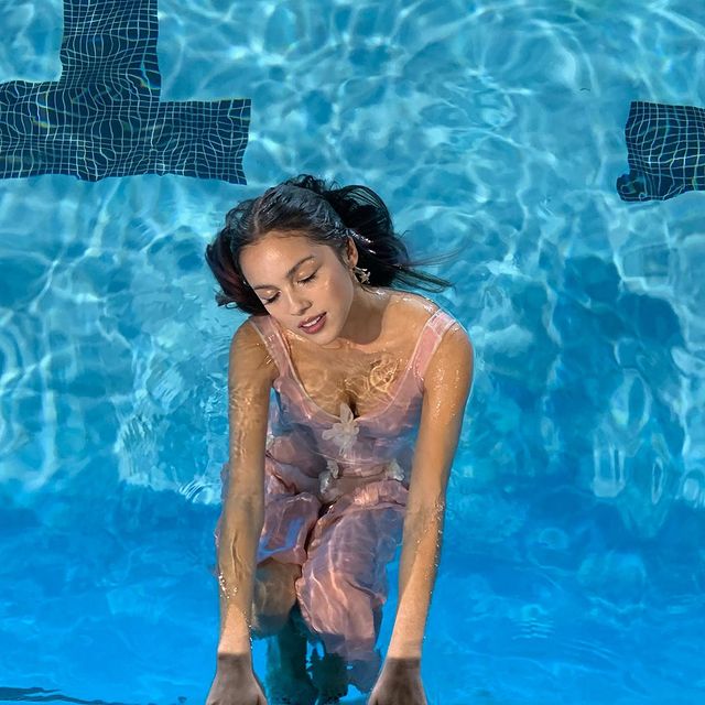 TikTok is Using Sea Salt Water to Clear Acne: What’s the Verdict?