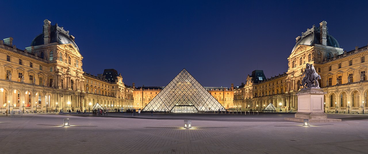 Courtyard of the Louvre Museum with its pyramid (source)